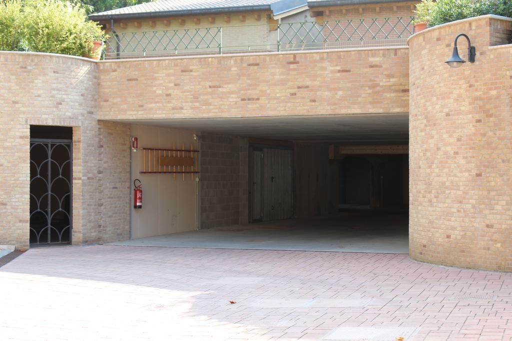 Maison D'Elite Seregno Luaran gambar