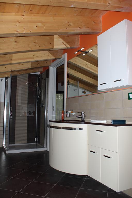 Maison D'Elite Seregno Bilik gambar