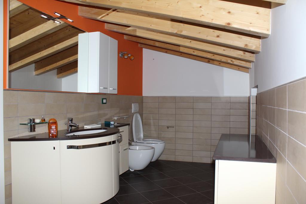 Maison D'Elite Seregno Bilik gambar