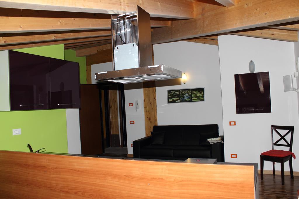 Maison D'Elite Seregno Bilik gambar
